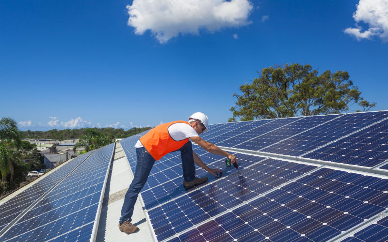 What to Know about Solar Power Installation in Phoenix, AZ